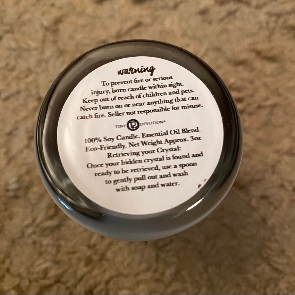 🎉HP🎉 Brand New Candle W/ Gemstone - Picture 3 of 3